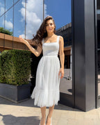 Rochie cununie civila cu corset reglabil și design elegant.