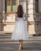 Rochie de mireasa albă cununie înscriere civilă, satin regal, mâneci evazate, fustă tull.