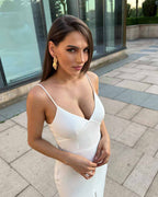 Rochie eleganta alba de seară cu căptușeală și detalii sofisticate